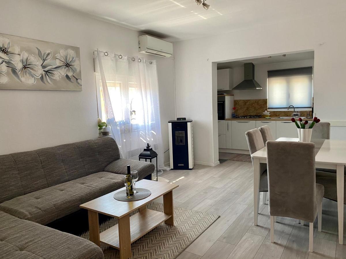 Ferienwohnung Apartman Ivica Zadar Exterior foto