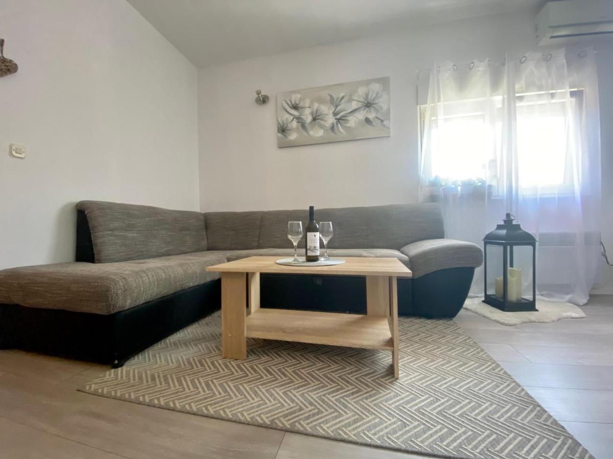 Ferienwohnung Apartman Ivica Zadar Exterior foto